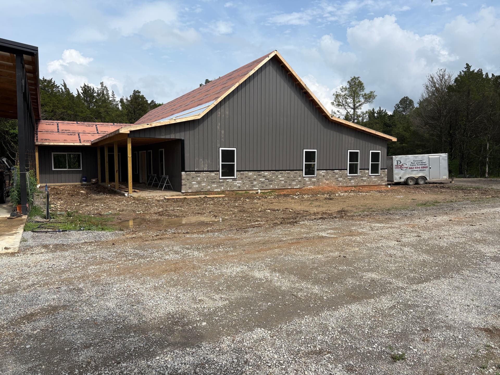 Gallery photos for Miller Barndo Build is Taking Shape Fast: Image #2