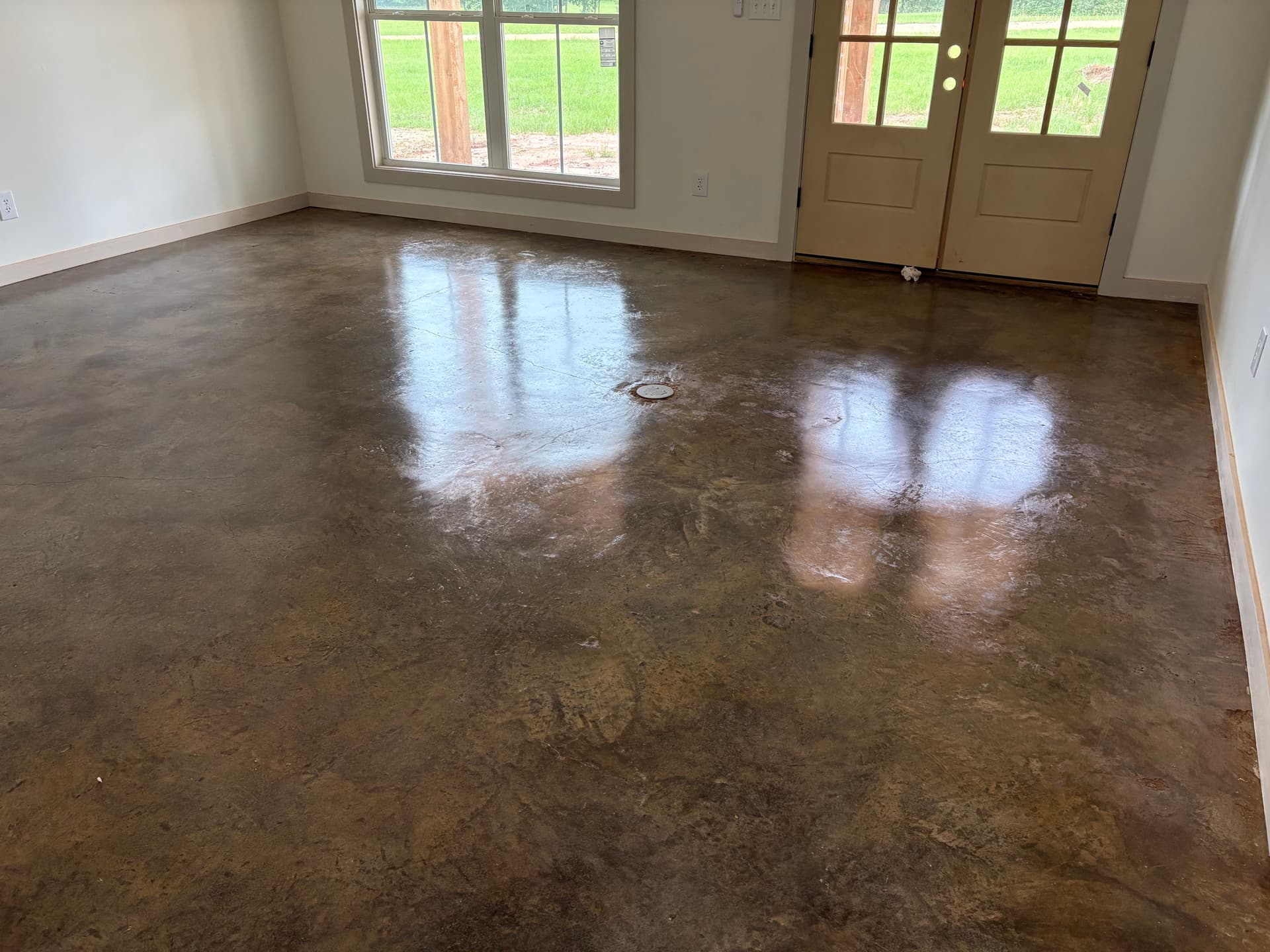 Gallery photos for Stained Concrete Floors That Make a New Build Feel Finished: Image #6