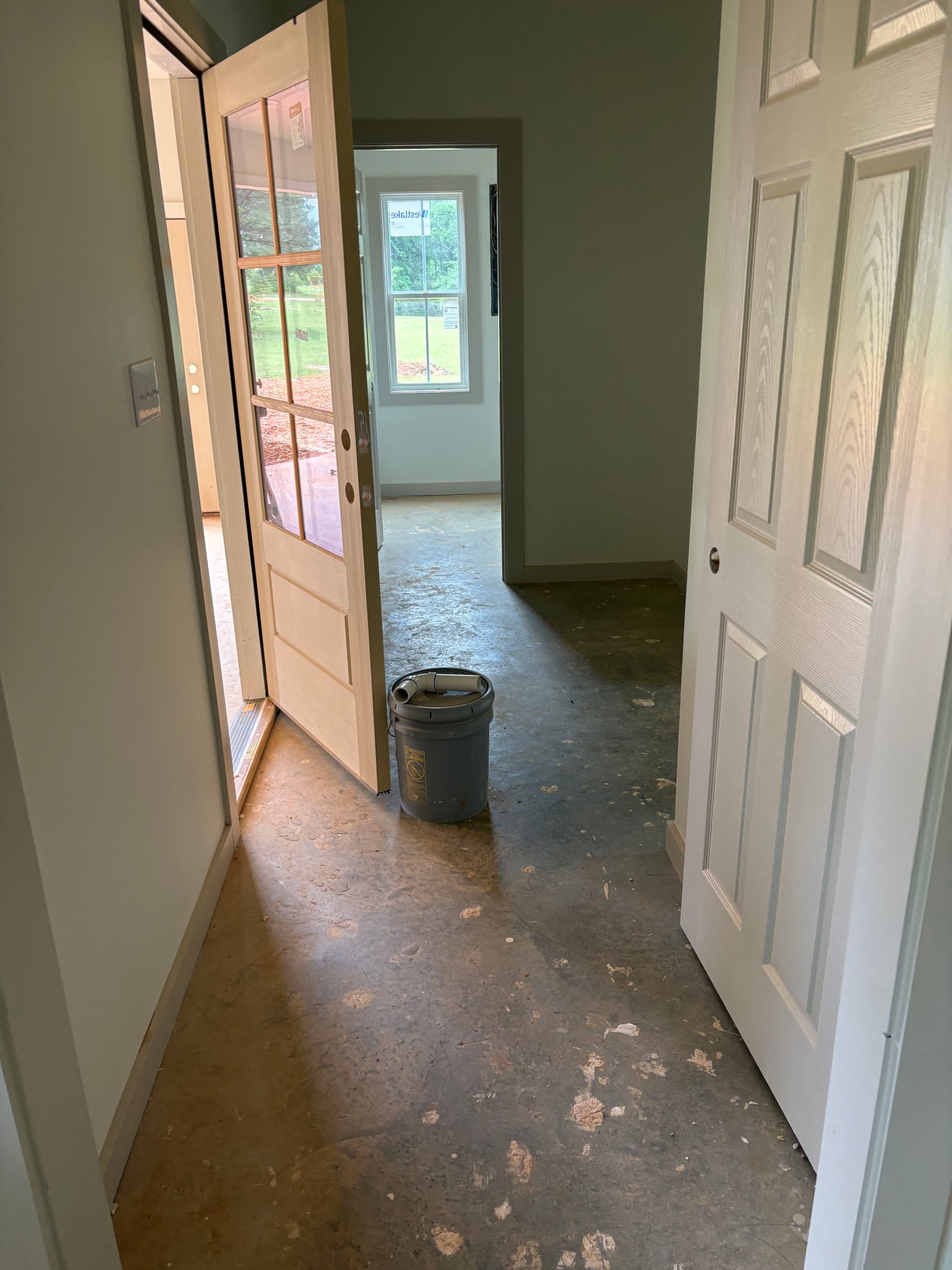 Gallery photos for Stained Concrete Floors That Make a New Build Feel Finished: Image #4