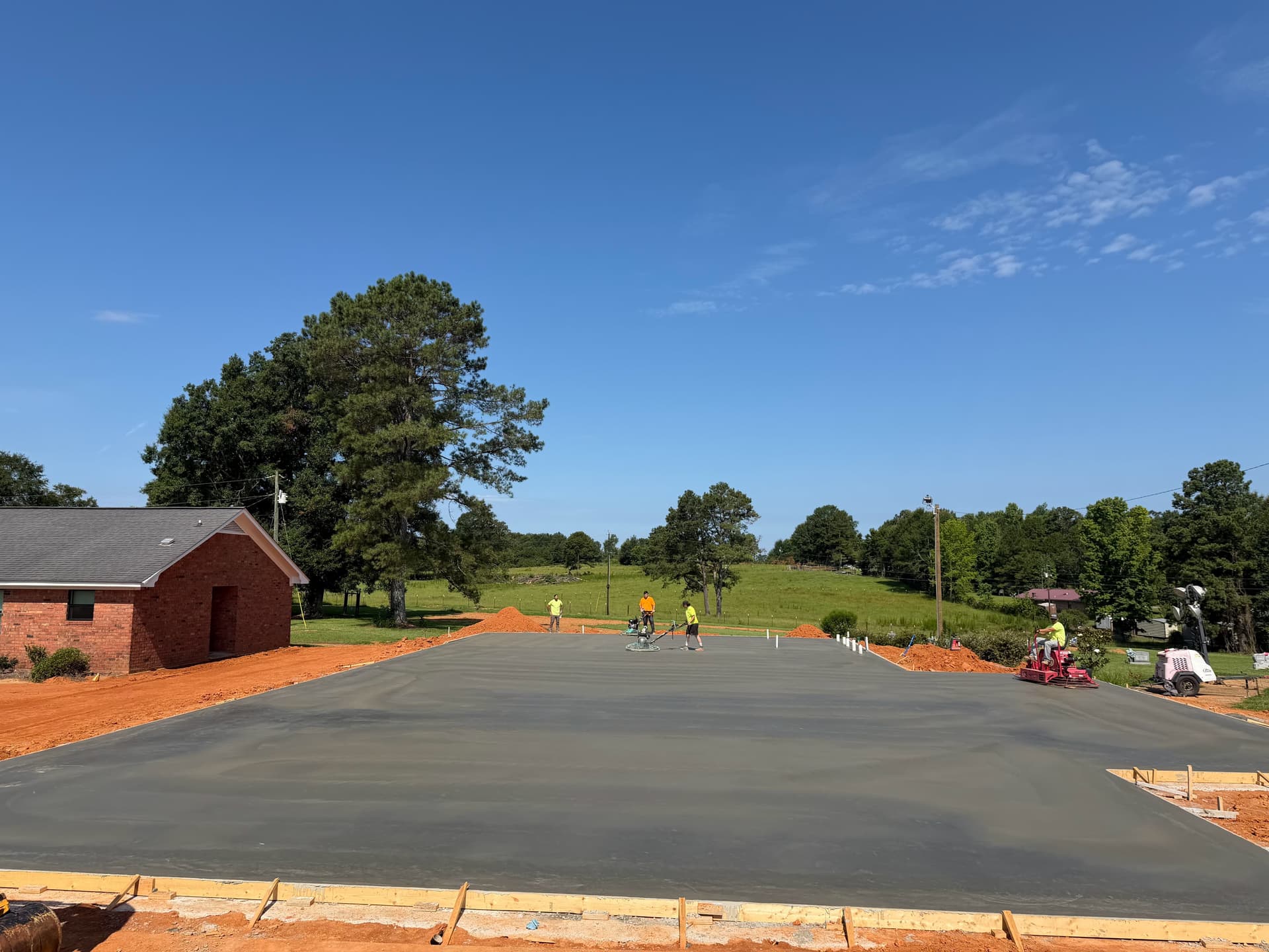 Gallery photos for Late-Night Prep to Clean Finished Slab on the Haynes Project: Image #3