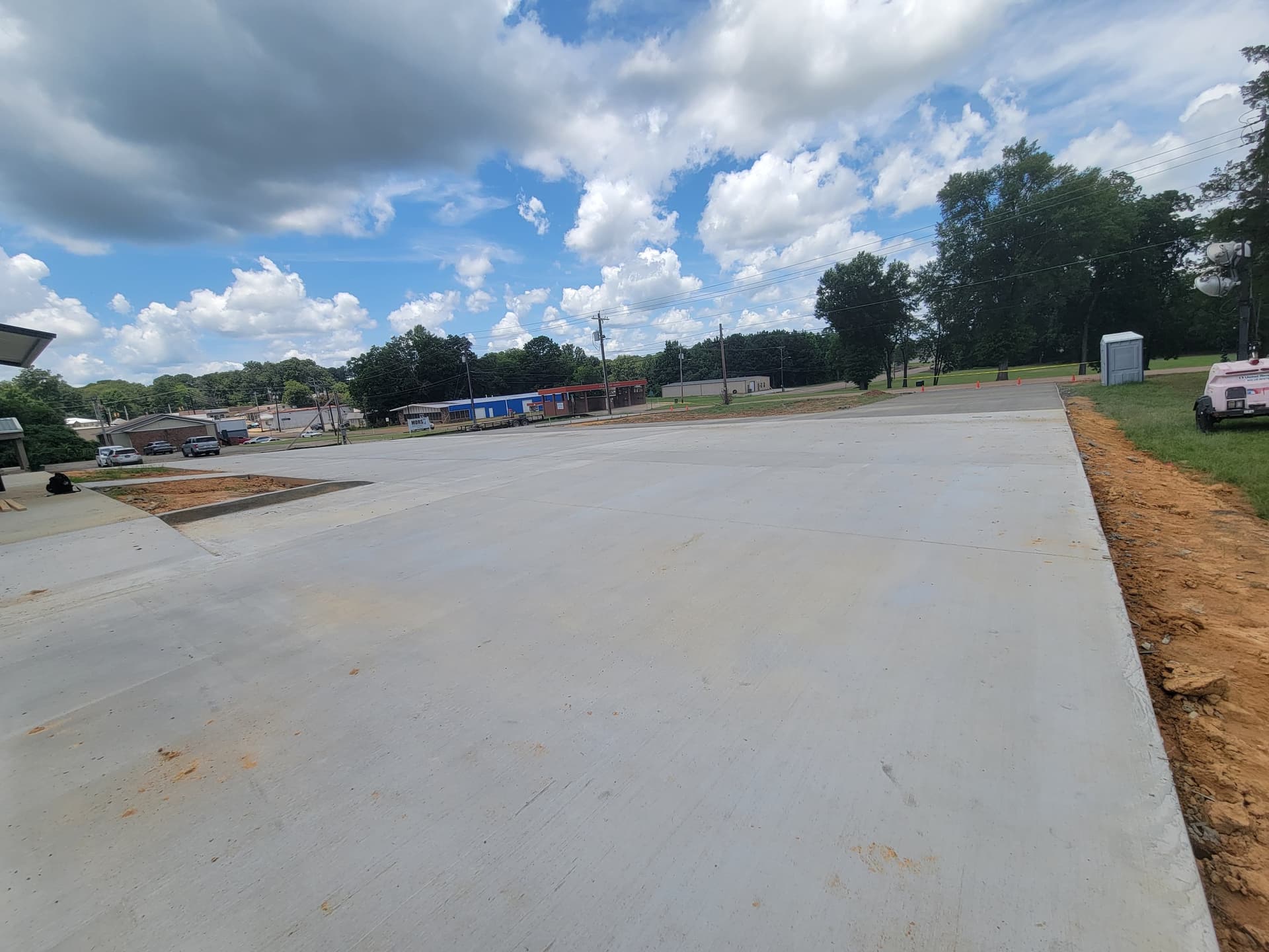 Gallery photos for New Concrete Parking Lot for Louisville MS Healthcare Clinic: Image #9