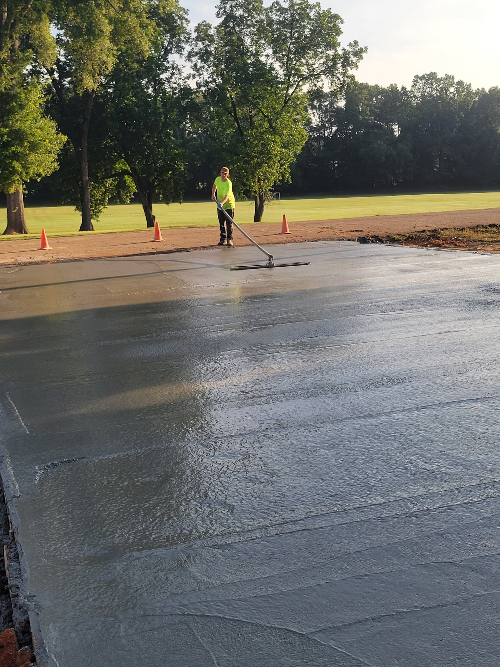 New Concrete Parking Lot for Louisville MS Healthcare Clinic image